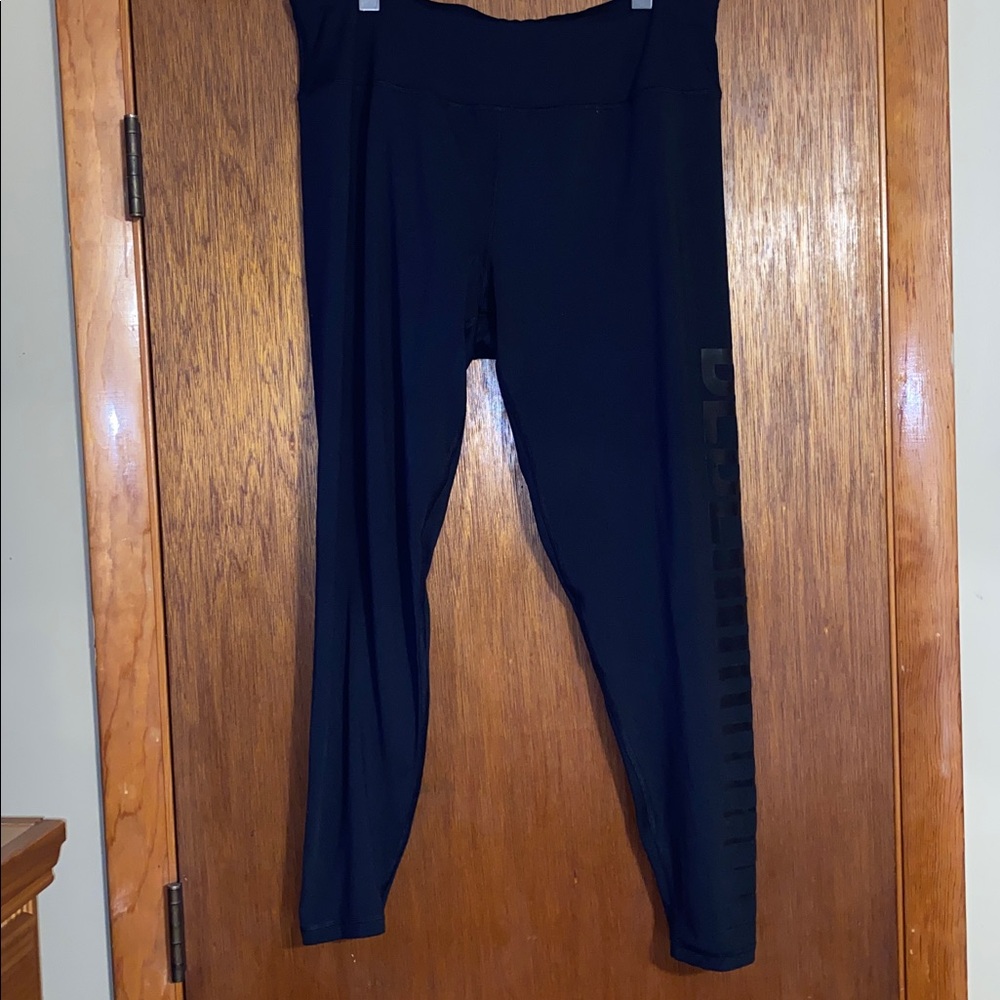 bebe Women's Black Leggings
